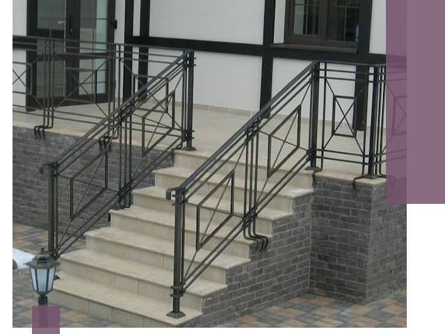 Перила для крыльца в Мелеузе — монтаж, изготовление и установка