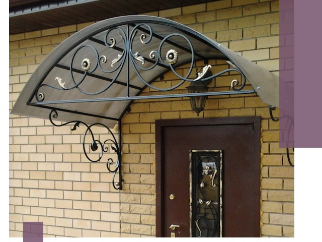 Изготовление козырьков из металла под ключ в Мелеузе