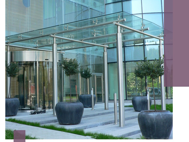 Навесы из стекла на заказ в Мелеузе — монтаж и установка