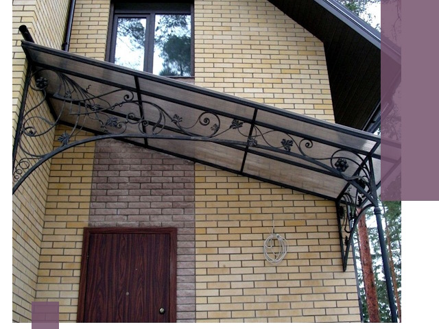 Односкатные козырьки из металла под ключ в Мелеузе